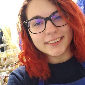 Meet your Posher, Zinnia